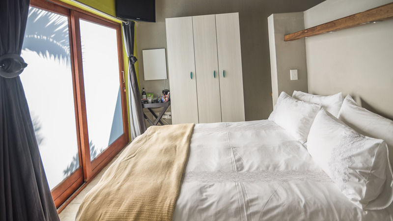 Organic Stay Guesthouse Swakopmund Exterior photo